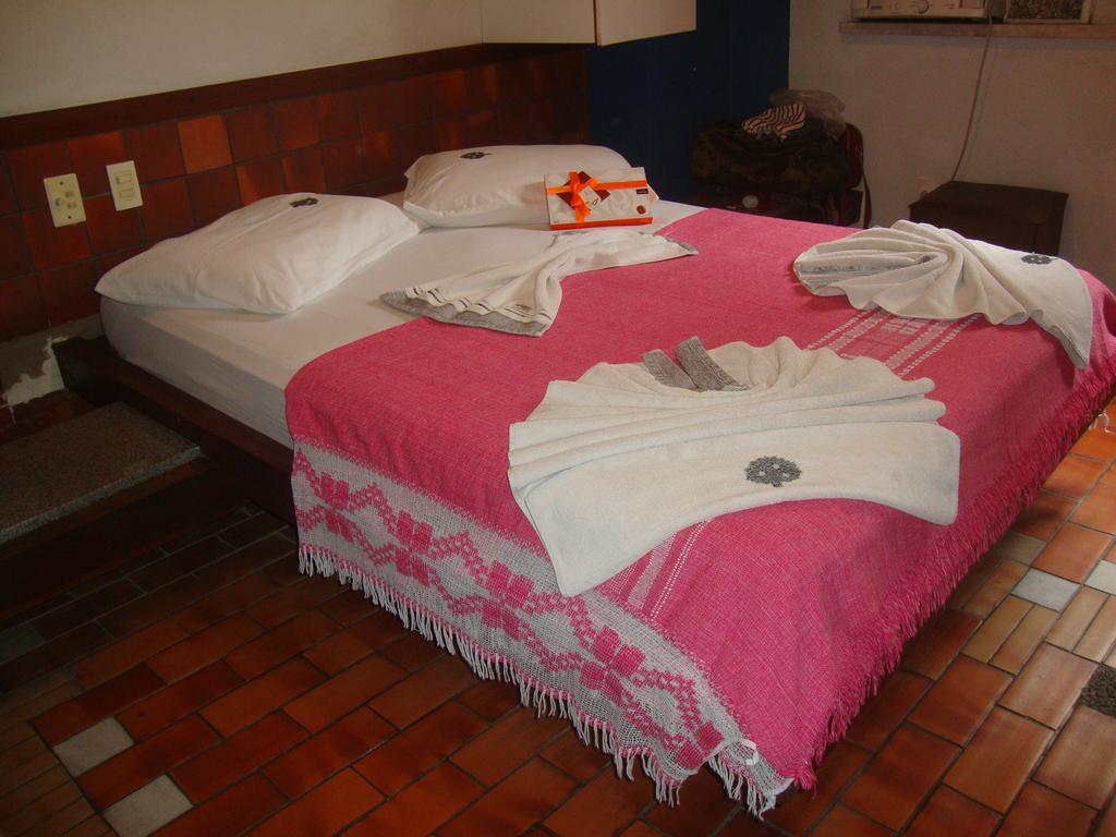 Laranjeiras Hostel ซัลวาดอร์ ภายนอก รูปภาพ