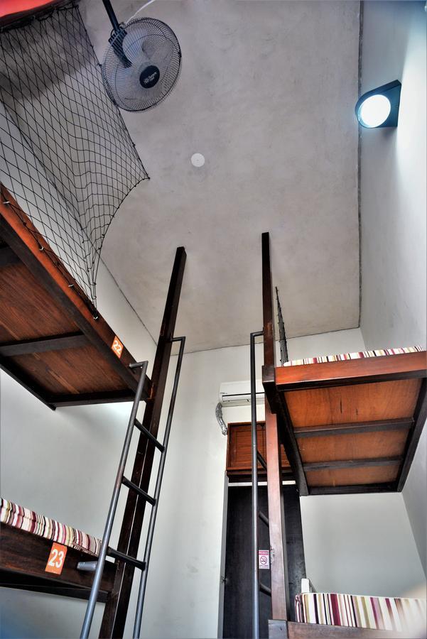 Laranjeiras Hostel ซัลวาดอร์ ภายนอก รูปภาพ